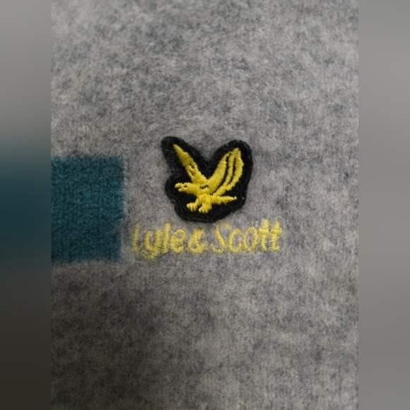 Lyle & Scott Lambs Wool V Neck Cozy Warm Size S Geometric Pattern Sweater - Picture 3 of 5